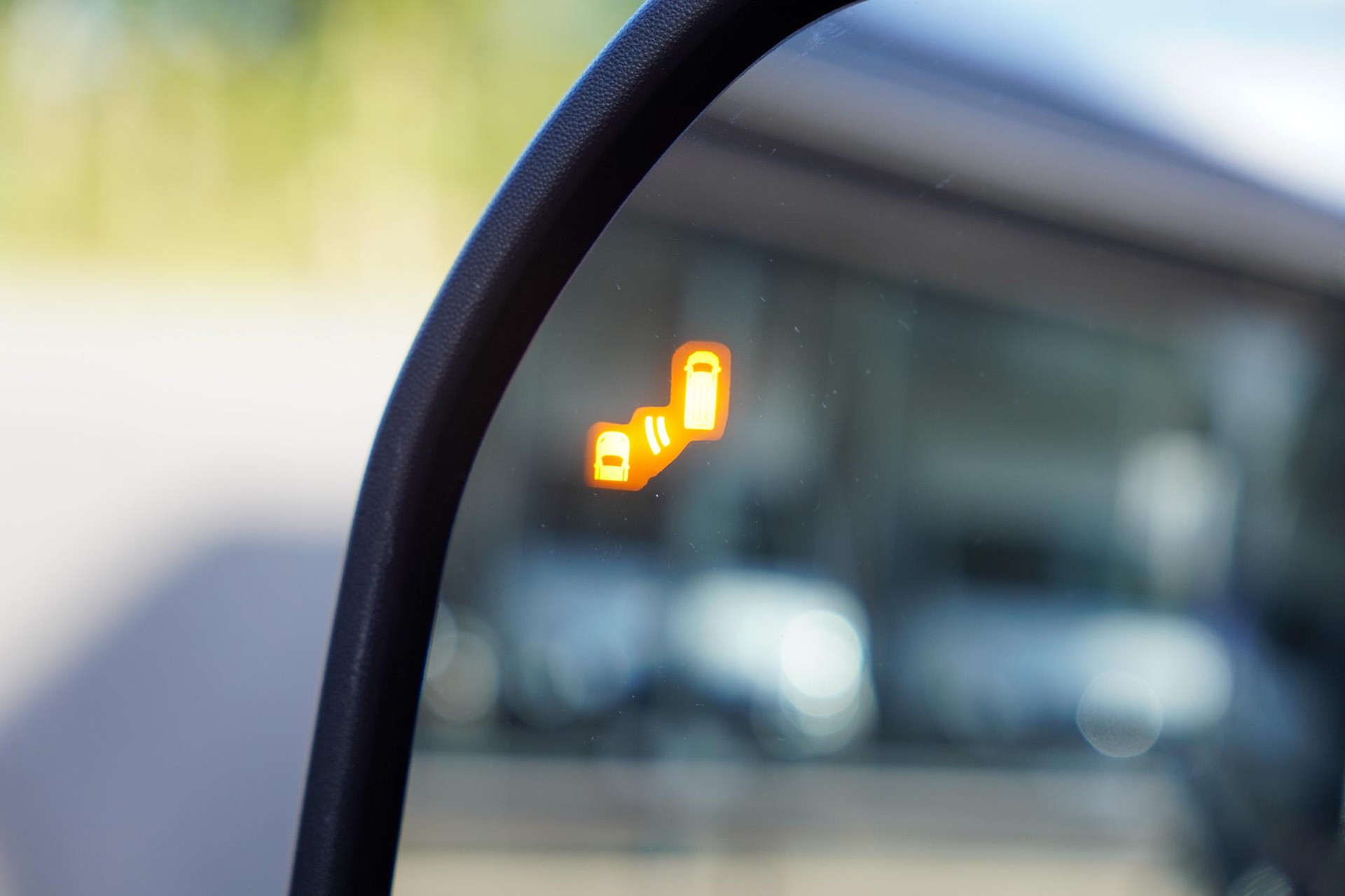 Rijassistent "Side Assist" inclusief Blind spot detection