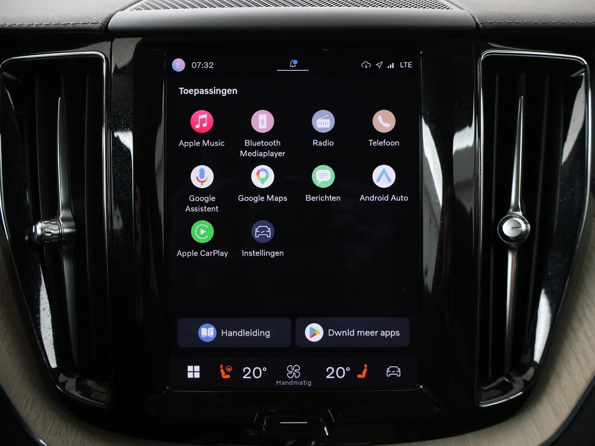 Apple Carplay/Android Auto